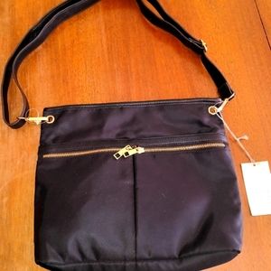New Day Black Zip Front Purse NWT